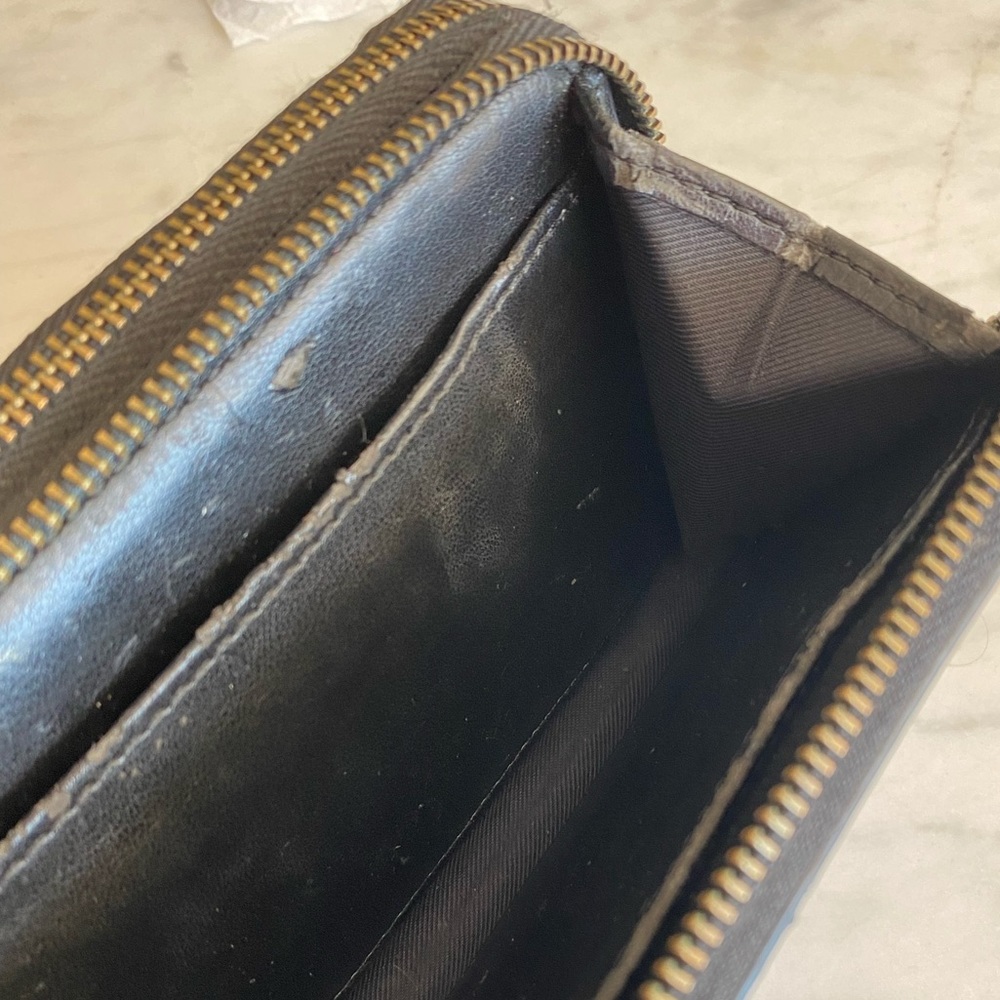 Authentic Coach wallet - Picture 3 of 8